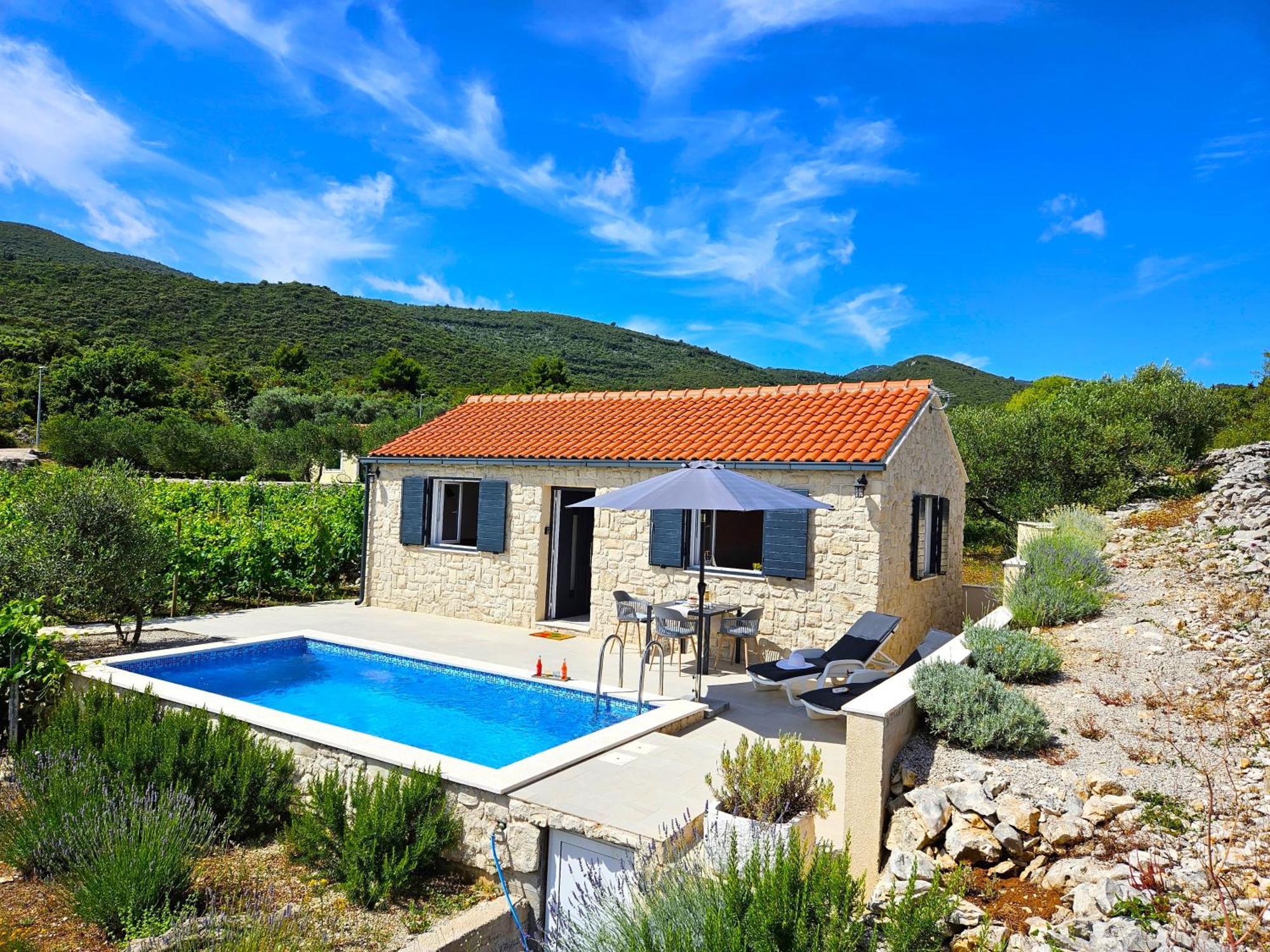 Stone House In Vineyard Villa Racisce Exterior photo