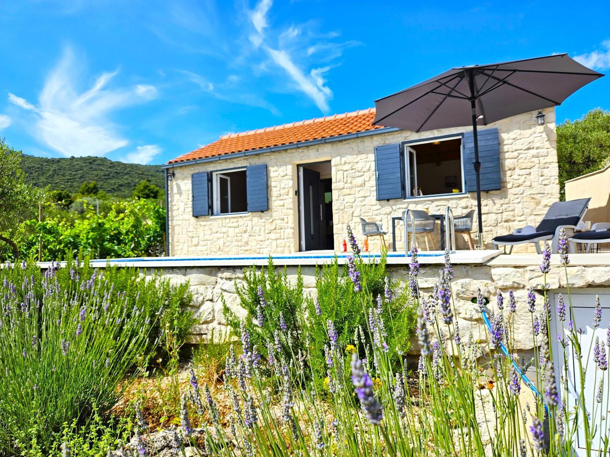 Stone House In Vineyard Villa Racisce Exterior photo